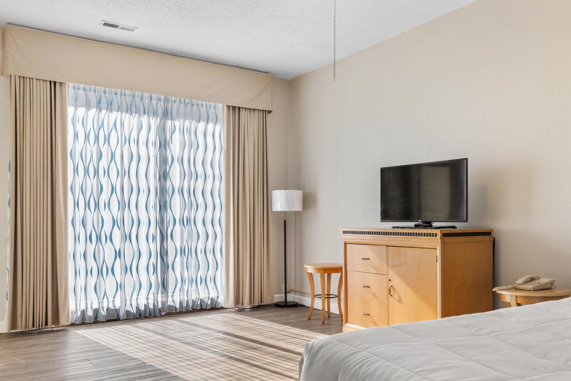 Ocean Crest Inn And Suites Myrtle Beach Habitación foto