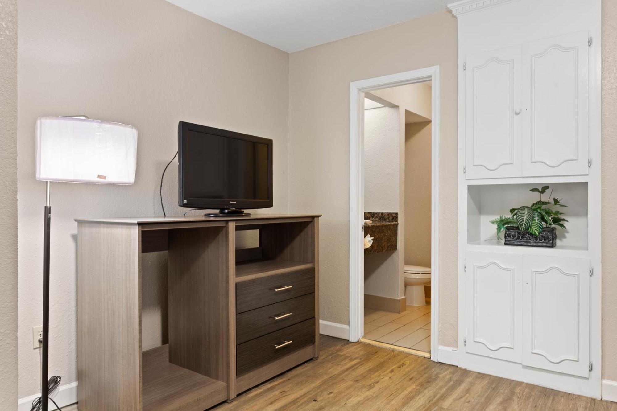 Ocean Crest Inn And Suites Myrtle Beach Habitación foto